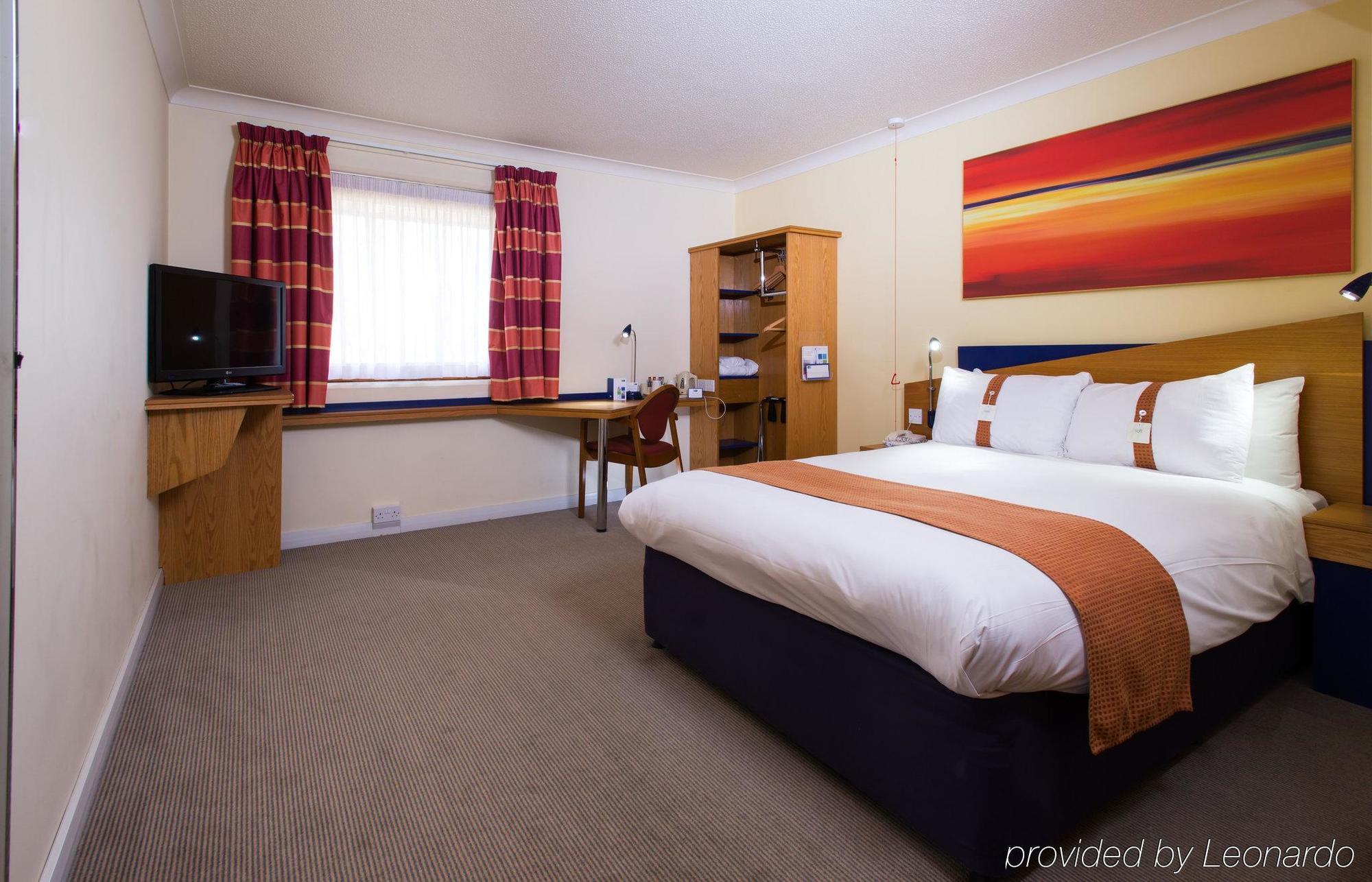 Holiday Inn Express Taunton East By Ihg Exterior foto
