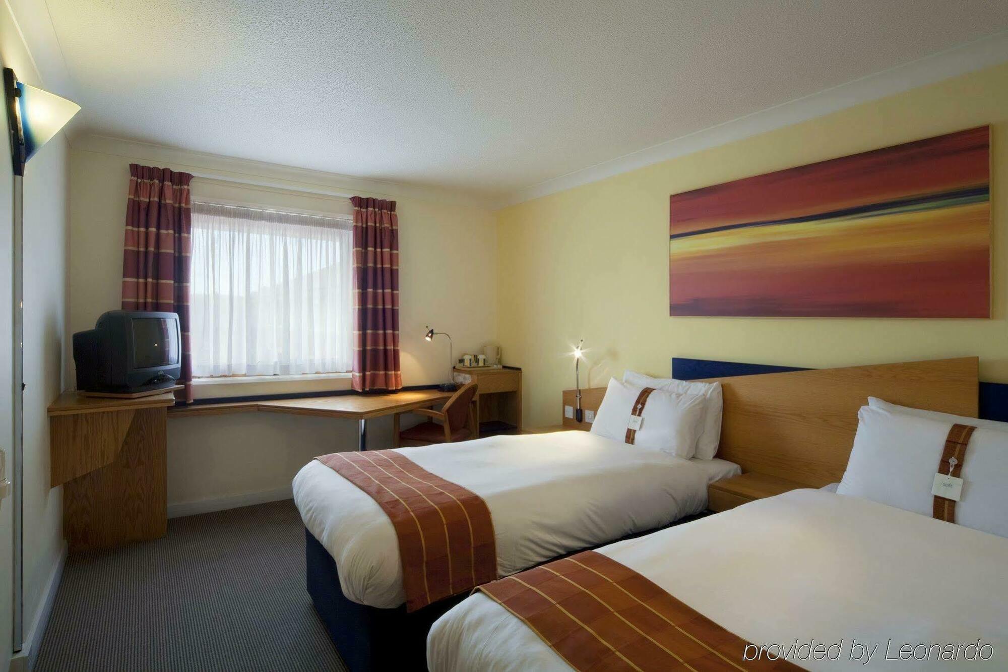 Holiday Inn Express Taunton East By Ihg Quarto foto